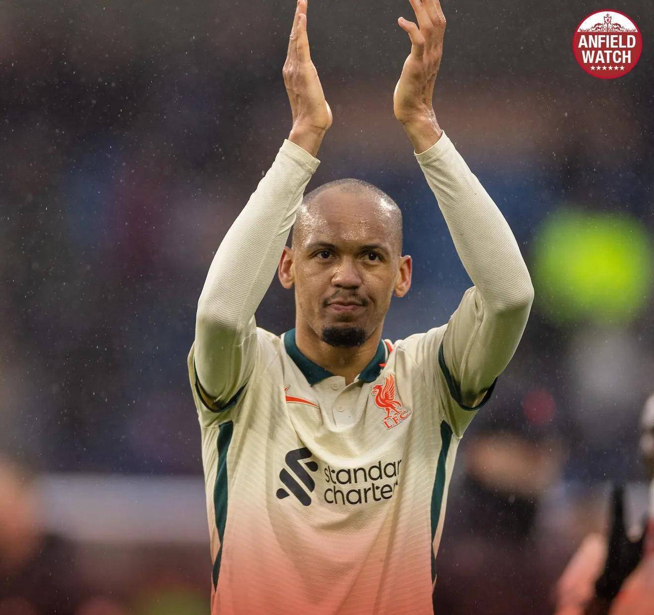 瑞士逆转多特蒙德，法比尼奥统治全场