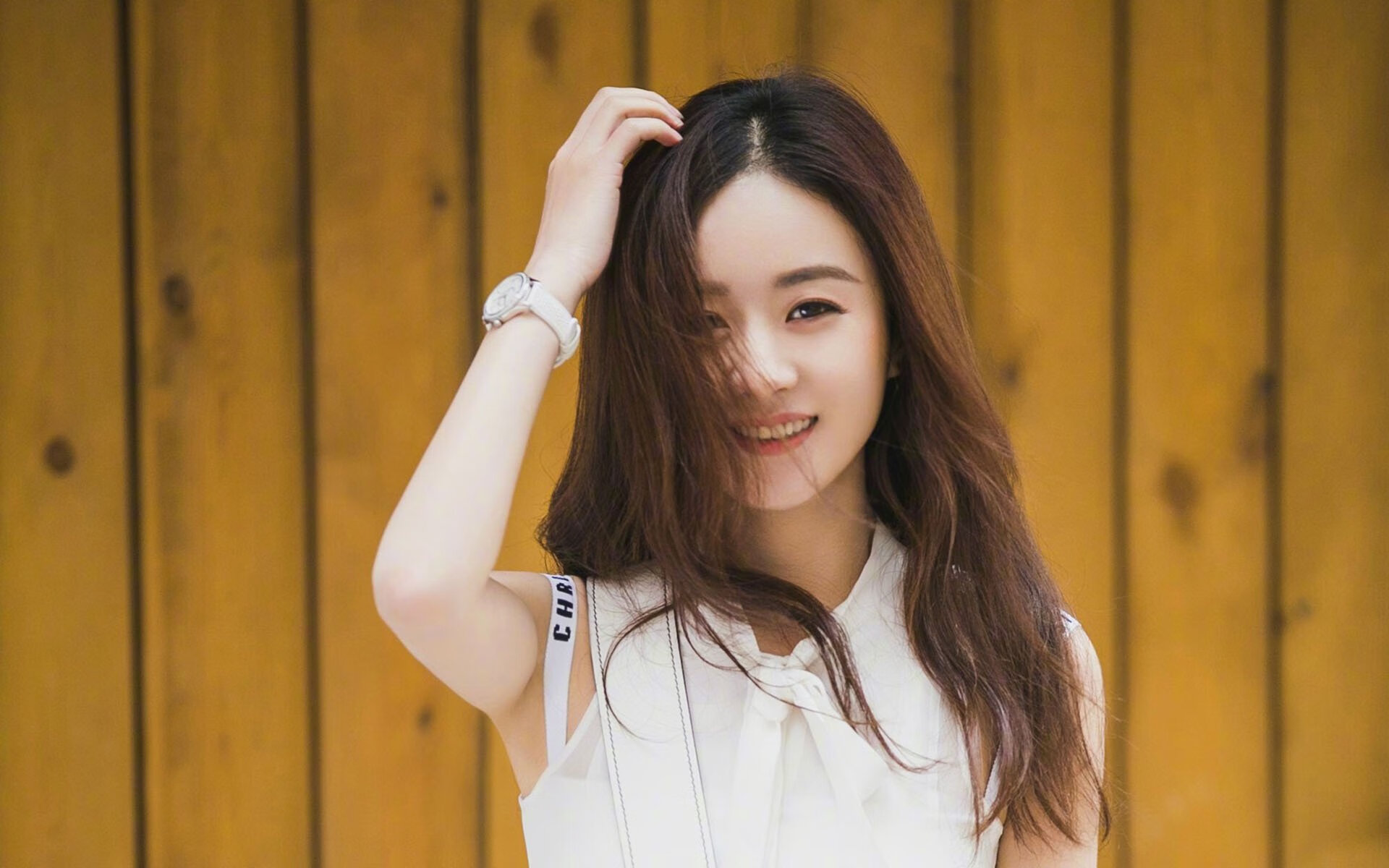 雪佛兰赛道上演双重奏，从掘金篮下统治到布克F1终局接管